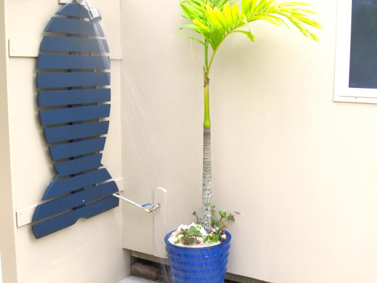 Muri Beachside Villa With Pool ラロトンガ島 エクステリア 写真